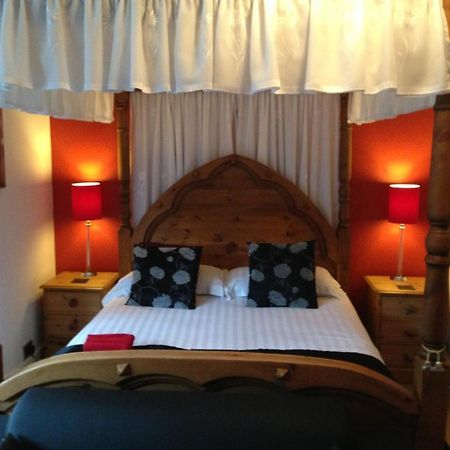 Number 80 Hotell Bowness-on-Windermere Exteriör bild