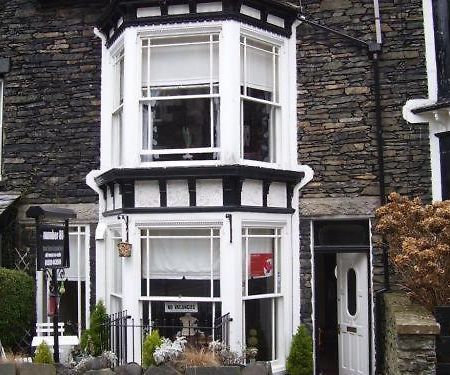 Number 80 Hotell Bowness-on-Windermere Exteriör bild